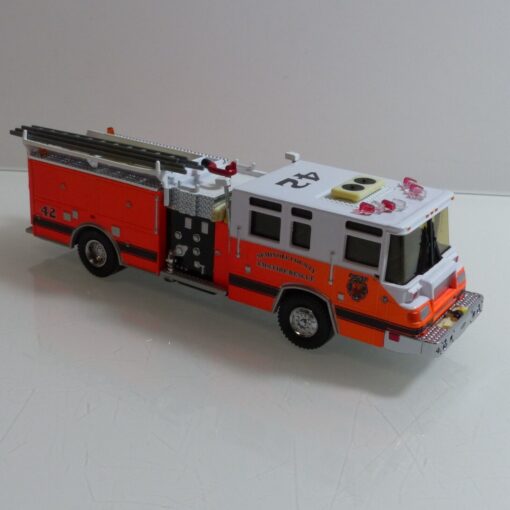 Code3 1:64 Seminole Co. Pierce Quantum Pumper (12770), siehe Bilder o. EB5514 – Bild 3