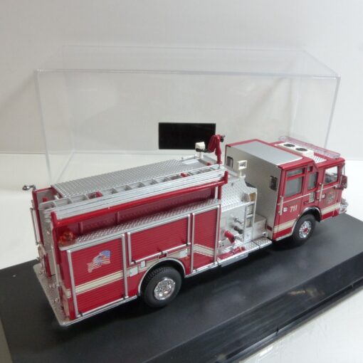 Code3 1:64 Bedford Park, IL Pierce Pumper 711 (12907), in PC-Box EB5349 – Bild 3