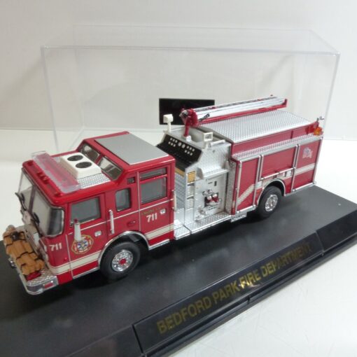 Code3 1:64 Bedford Park, IL Pierce Pumper 711 (12907), in PC-Box EB5349