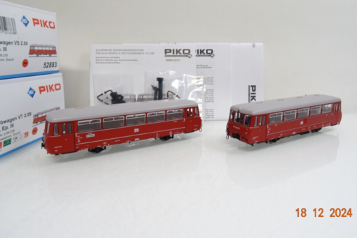 Piko H0 52883 AC Schienenbus mit Steuerwagen der DB mit DSS LED in OVP LE8031