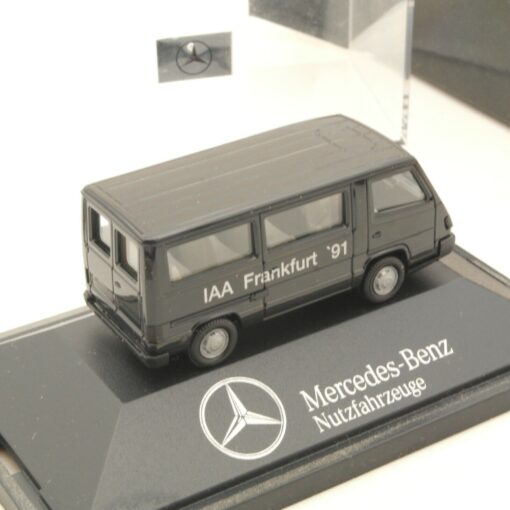 Herpa 1:87 Mercedes Benz 100 IAA Frankfurt 91 in OVP RI5637 – Bild 3