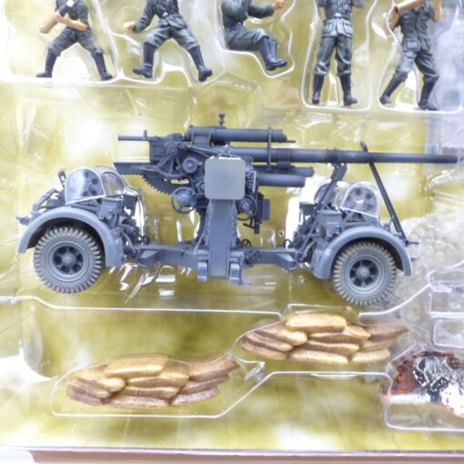 Unimax 1:32 32380034 German 88mm Flak Gun mit Soldaten und Zubehör in OVP EX4703 – Bild 7