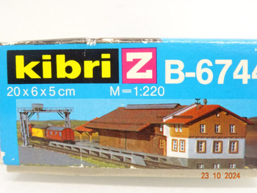 Kibri Z 6744 Bausatz Güterschuppen mit Ladekran unbenutzt in OVP LE6686 – Bild 3