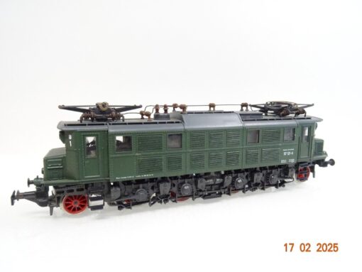 Rivarossi H0 1094 AC E-Lok BR 117 121-4 der DB in OVP LE8629 – Bild 3